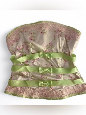 Delicates fairy corset